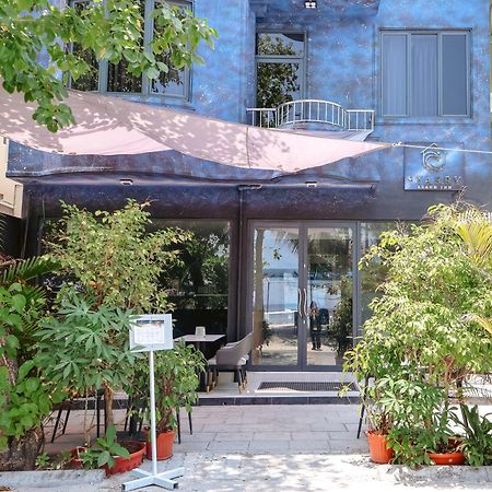מאלה Starry Beach Inn מראה חיצוני תמונה