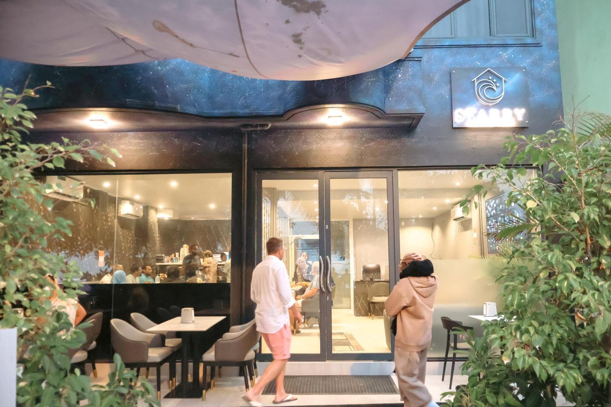 מאלה Starry Beach Inn מראה חיצוני תמונה